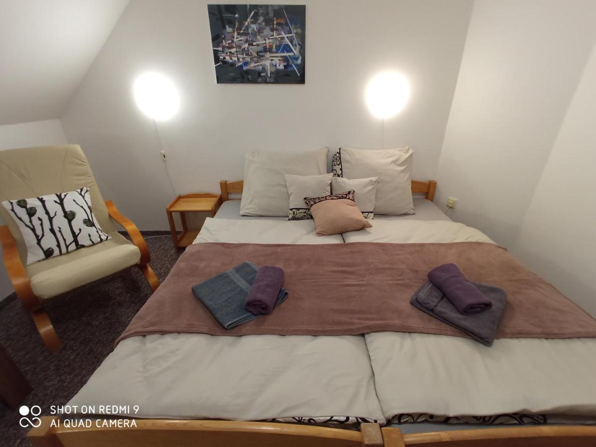 Apartman Violeta ハルラホフ エクステリア 写真