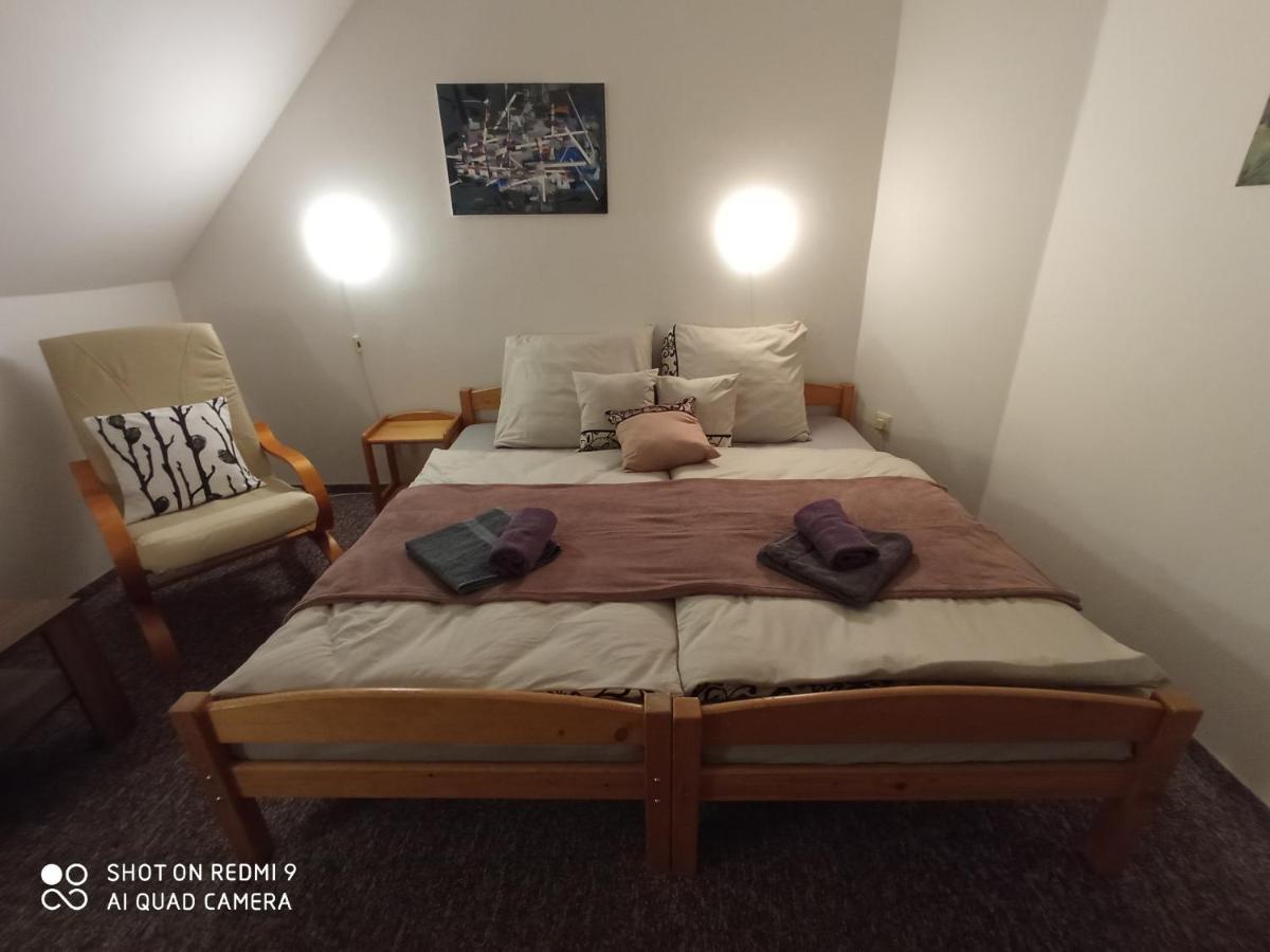 Apartman Violeta ハルラホフ エクステリア 写真