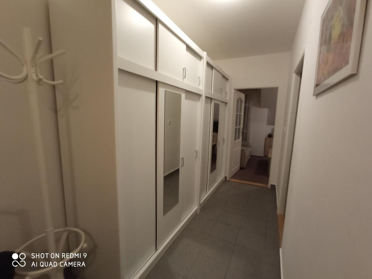 Apartman Violeta ハルラホフ エクステリア 写真